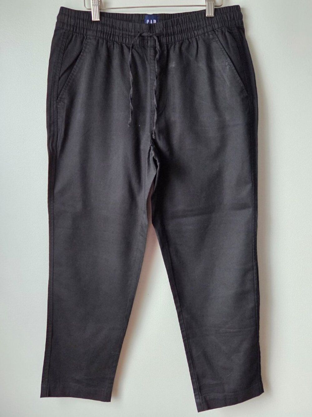 EUC LIKE NEW GAP BLACK COTTON BLEND PANTS DRAWSTRING TAPERED LEGS SIZE M WMNS